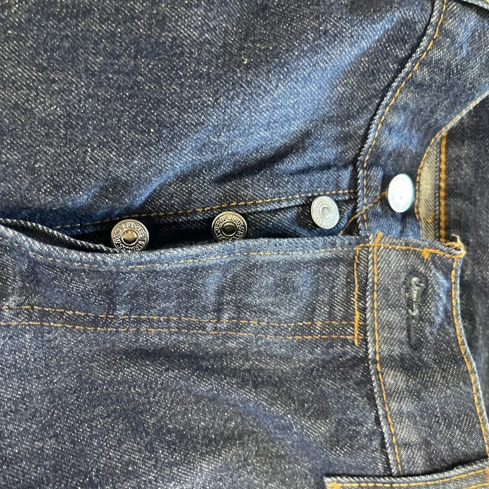 Vintage Levi Strauss 501 Button Fly Jeans - Picture 3 of 9